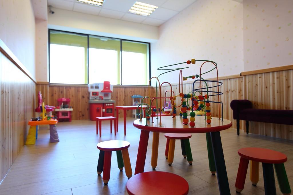 Chateau de Chine Hotel Hualien Buitenkant foto The Children's Hospital of Saint Louis